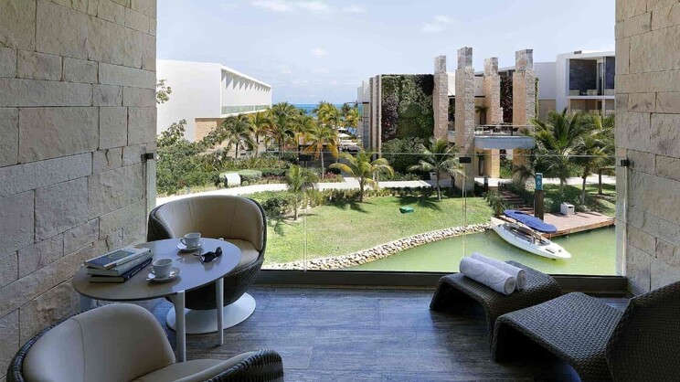 Family Selection at Grand Palladium Select Costa Mujeres